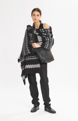 Caleo Scarf
