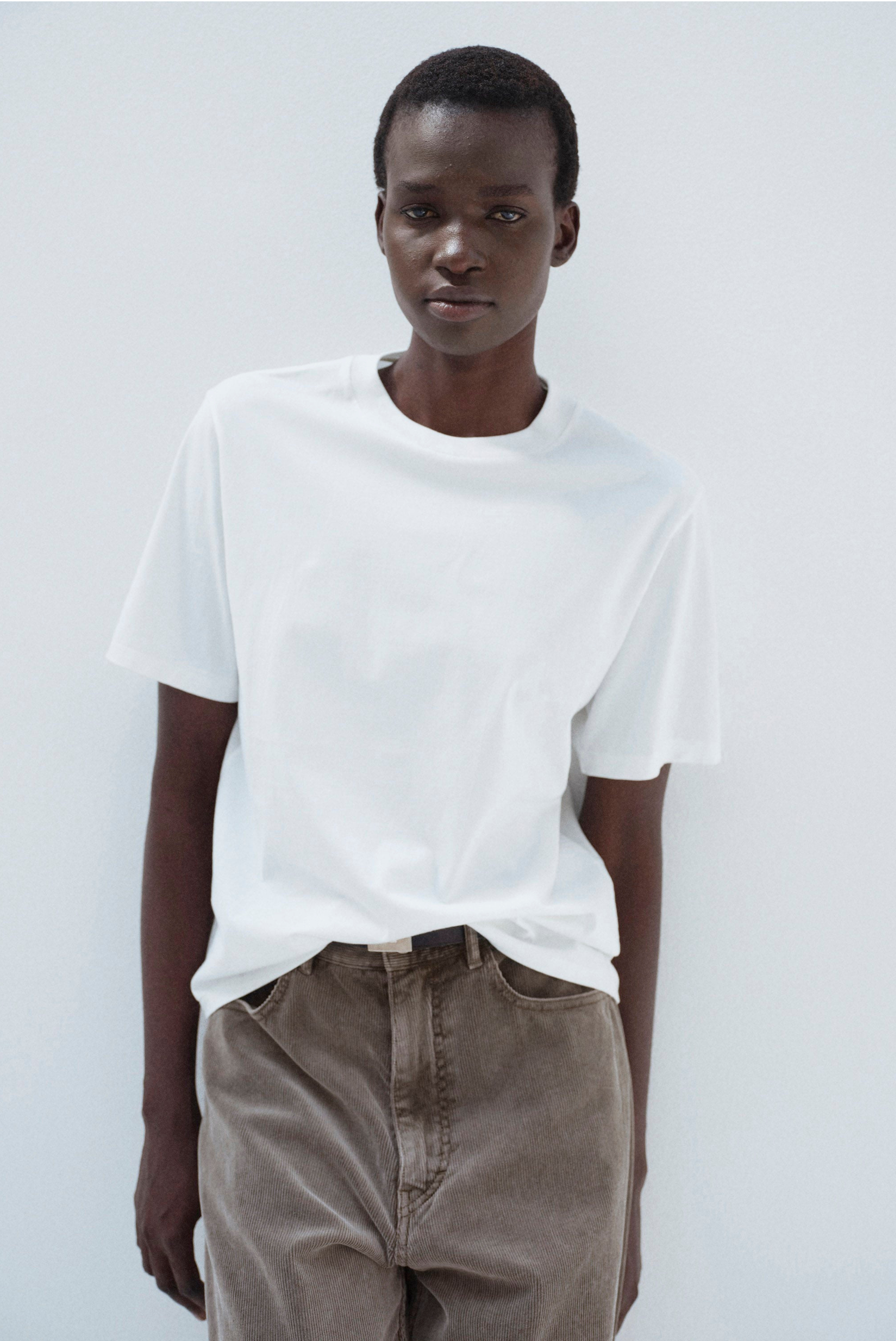 Seamless Crew Neck Tee