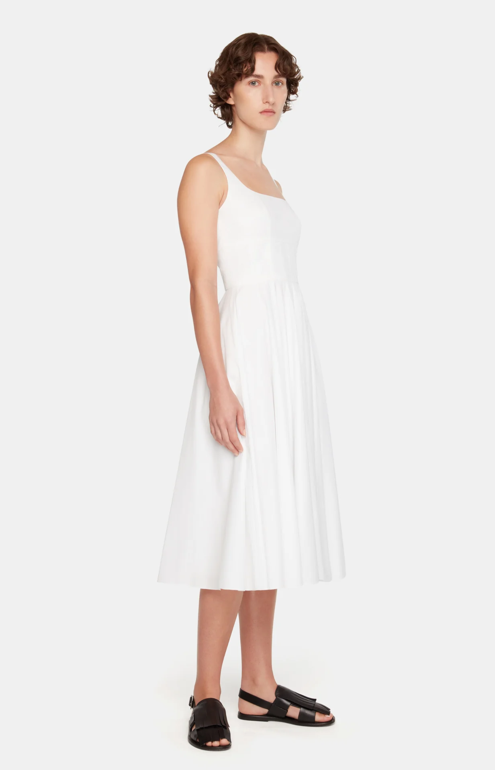 Nikush Dress
