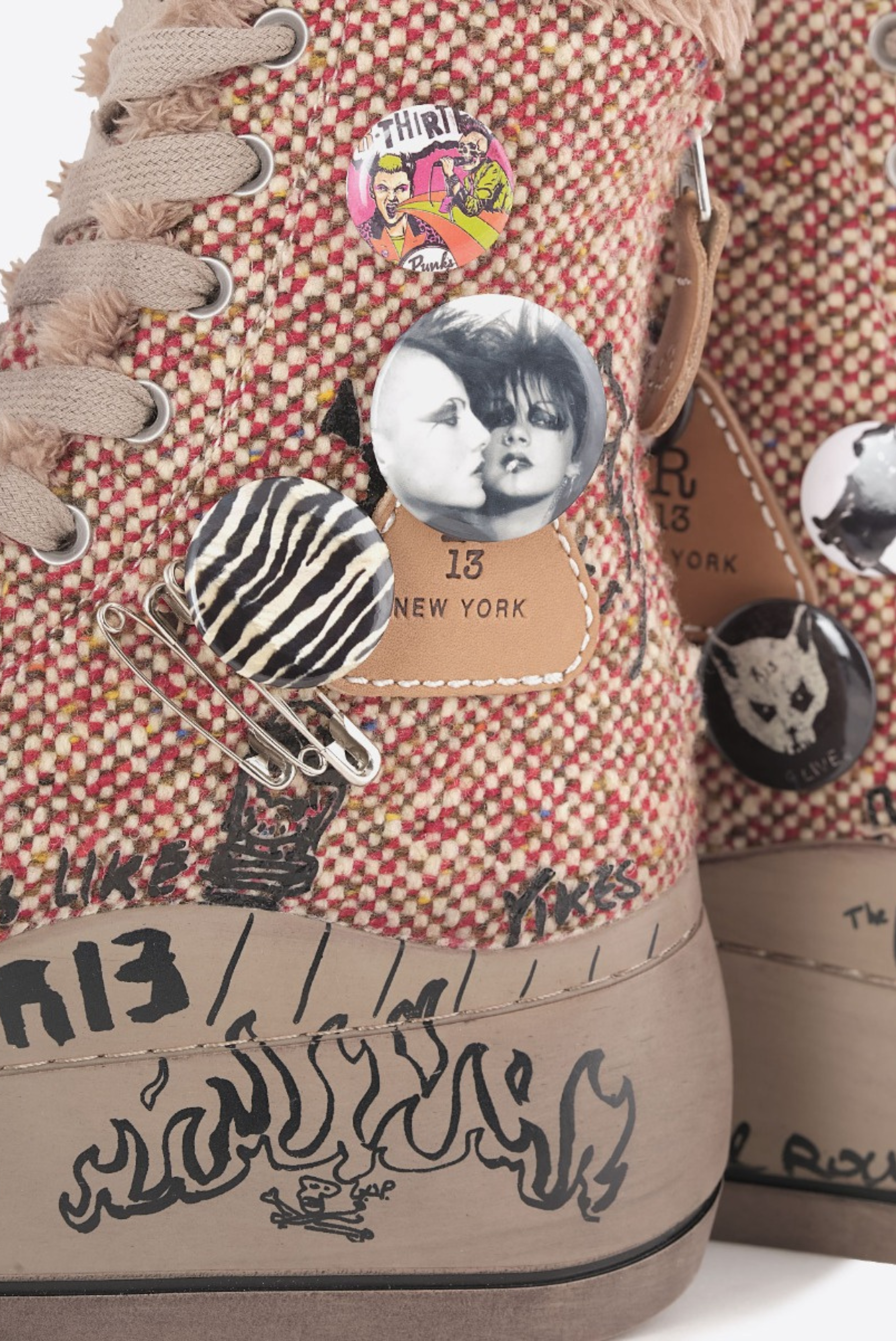 R13 Distressed 10-Hole Kurt Sneaker