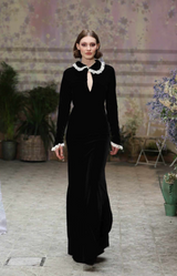 Maxi Velvet Dress With Lace Finishing